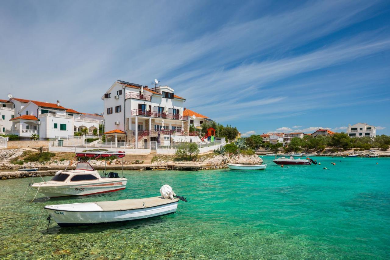 Apartments Villa Zrinka - Last Season Ever! Rogoznica  Exterior foto